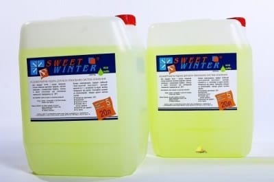 В холодных климатических условиях вместо воды в системы отопления заливают антифриз