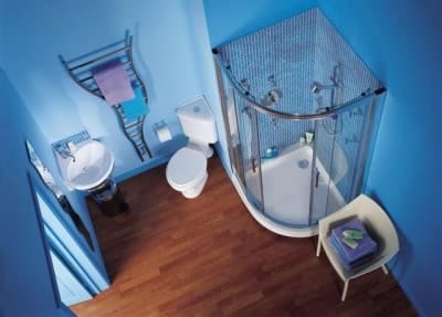 Душевая кабина для маленькой ванной