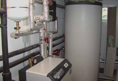Водяное отопление гаража может быть автономным