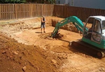 Постройка большого бассейна