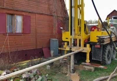 Бурение скважины на участке - работа для профессионалов Бурение скважины на участке - работа для профессионалов