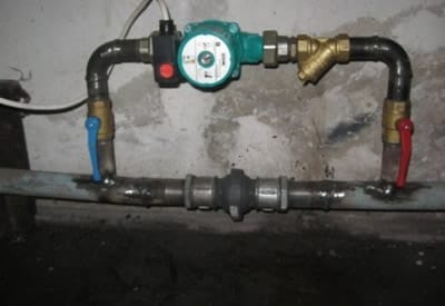 Монтаж циркуляционного насоса на байпасе