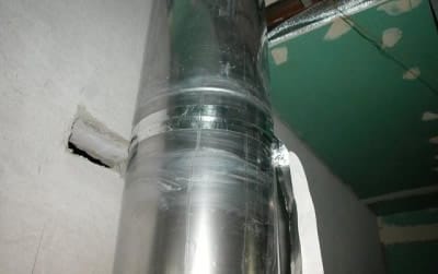 Монтаж стального дымохода для камина