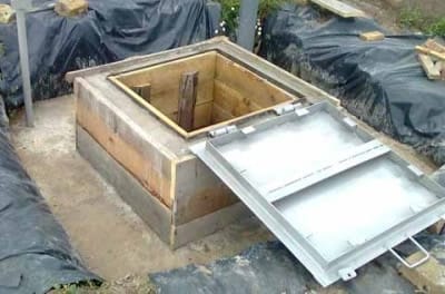 Кессон для скважины своими руками: обустройство люка