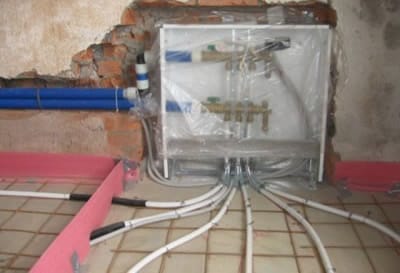 Расположение коллектора в стене