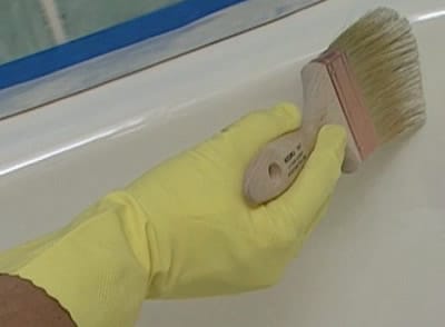 Эмаль для реставрации ванн: нанесение кистью