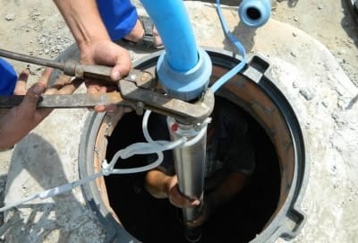 Подвес насоса должен быть очень прочным