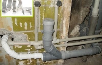 Крепление металлопластиковых труб к стене