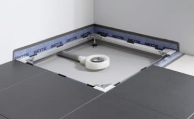 Монтаж плоского поддона