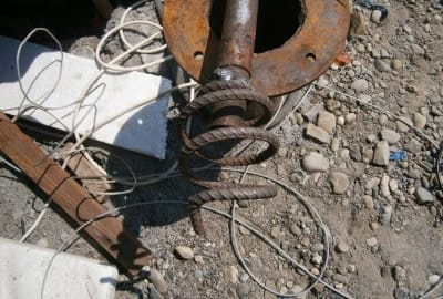 Как вытащить насос из скважины