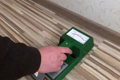 Использование профессионального оборудования при поиске скрытых протечек