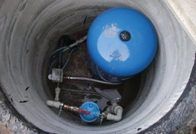 Осмотр приямка скважины