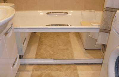 Зеркальный экран под ванну