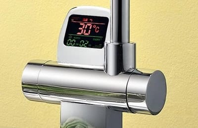 Электронный смеситель с термостатом - практично и удобно