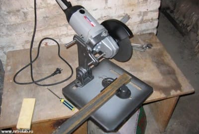 Дисковая пила для резки пропилов на профильной трубе