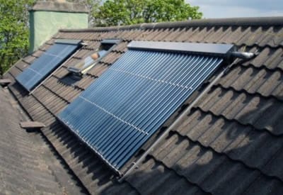 Солнечный коллектор на крыше