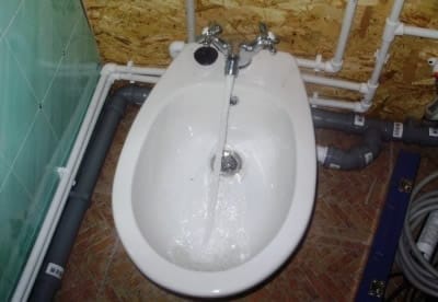 Монтаж биде: тестовая проверка Монтаж биде: тестовая проверка