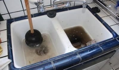 Возникновение засора в раковине