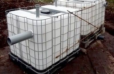Самодельный септик из еврокубов готов к установке