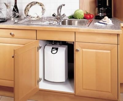 Какой водонагреватель лучше для установки на кухне