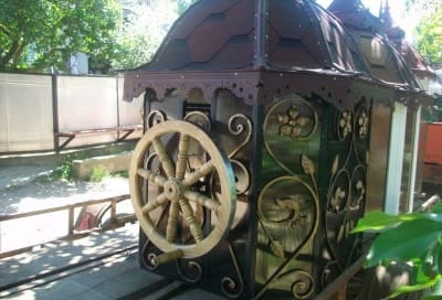 Домик для колодца