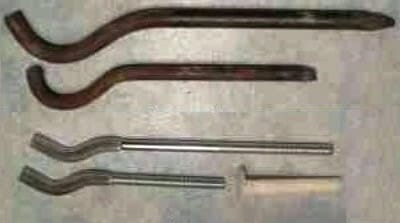 Фабричные и самодельные кронштейны для монтажа приборов отопления