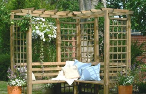 Длинная садовая арка