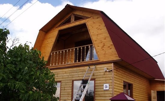 Чем обшить деревянный дом снаружи