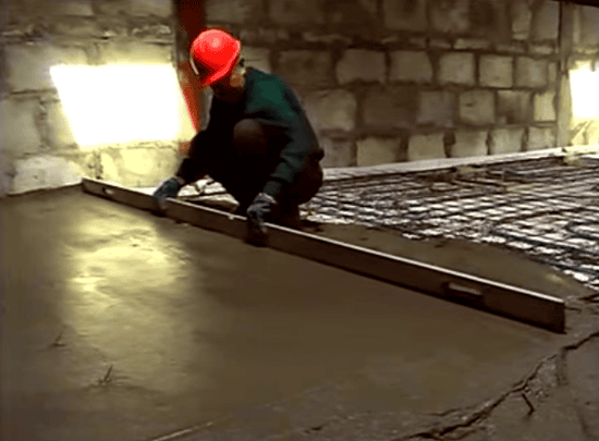 Делаем бетонную стяжку - фото