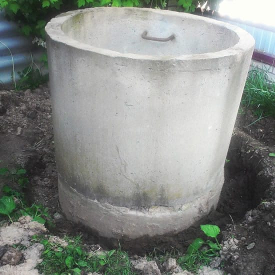 Делаем домик для колодца из бетонных колец шаг 1