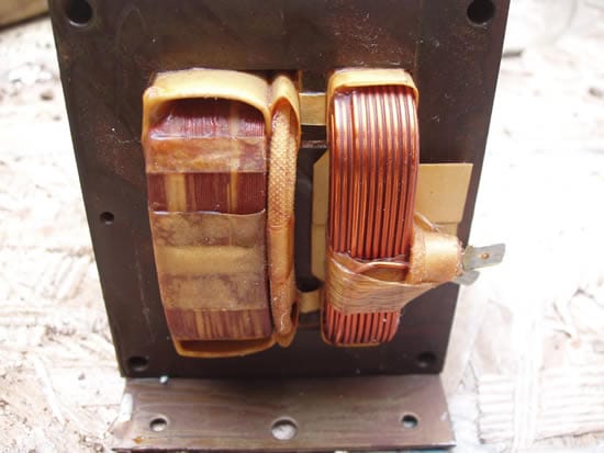 Для основы инвертора подойдет трансформатор