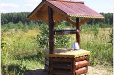 Делаем домик для колодца своими руками