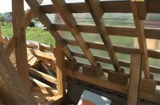 Еще один пример крепления стропил