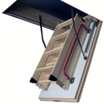 Фотография - чердачная лестница