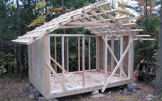 Готовый летний курятник для птицы