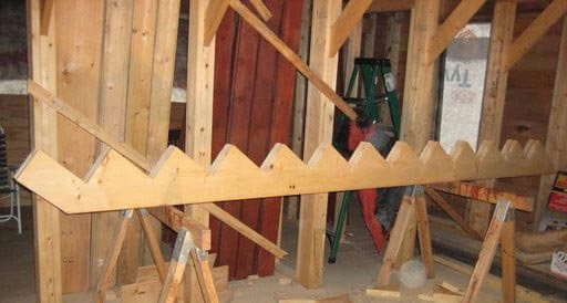 Изготовление косоуров для лестницы