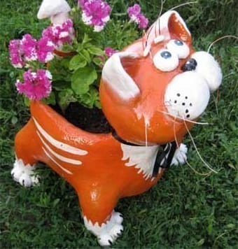 Клумба для цветов в форме кота