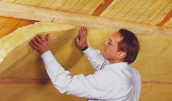 Крепление минеральной ваты к потолку