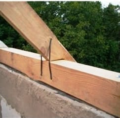 Крепление с помощью гвоздей