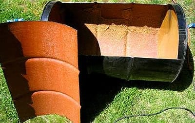 Металлический мангал из бочки