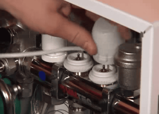 На коллекторы можно установить специальные сервоприводы