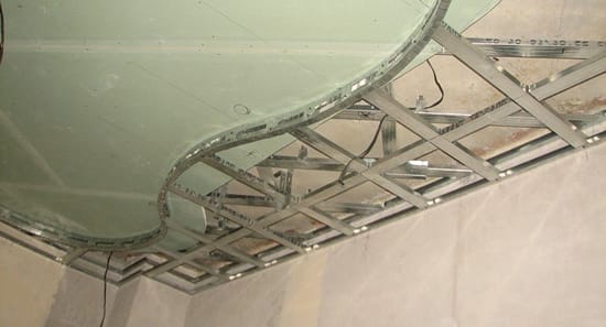 Образец крепления металлического каркаса для второго уровня