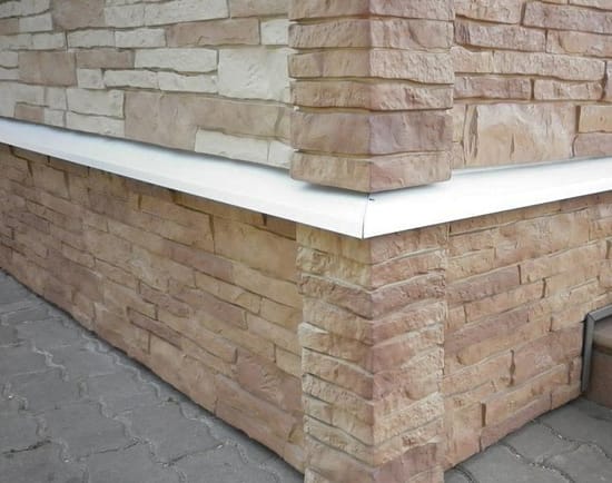 Отливы для цоколя своими руками