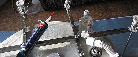 Подключение сифона к канализации