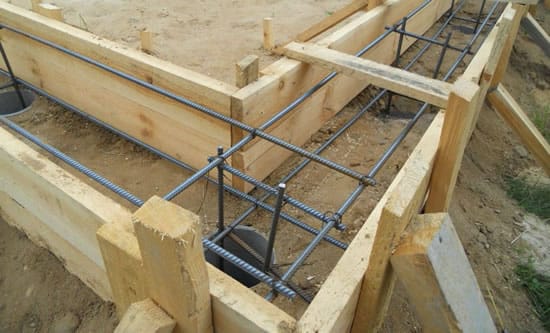 Процесс создания деревянной опалубки