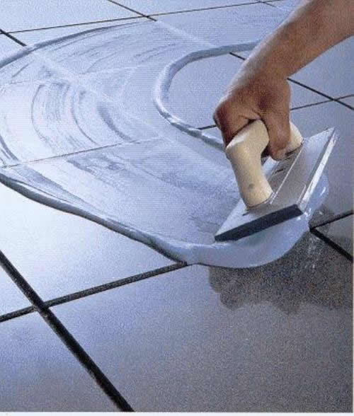 Работы по затирке плитки