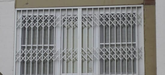 Раздвижные решетки на окна