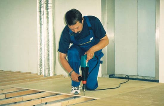 Ремонт пола с помощью фанерыРемонт пола с помощью фанеры