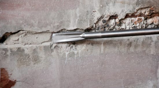 Шаг 1 - Подготовка поверхности фундамента