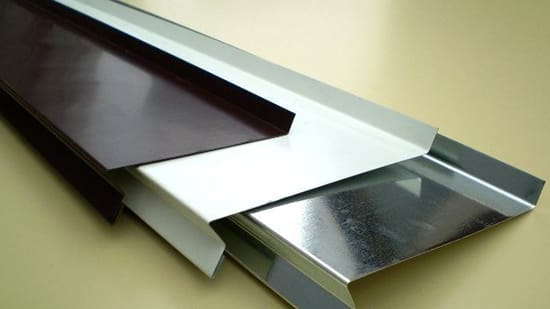 Стальные отливы для цоколя